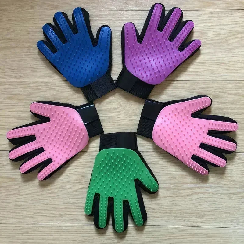 Cat and Dog Grooming Brush Gloves